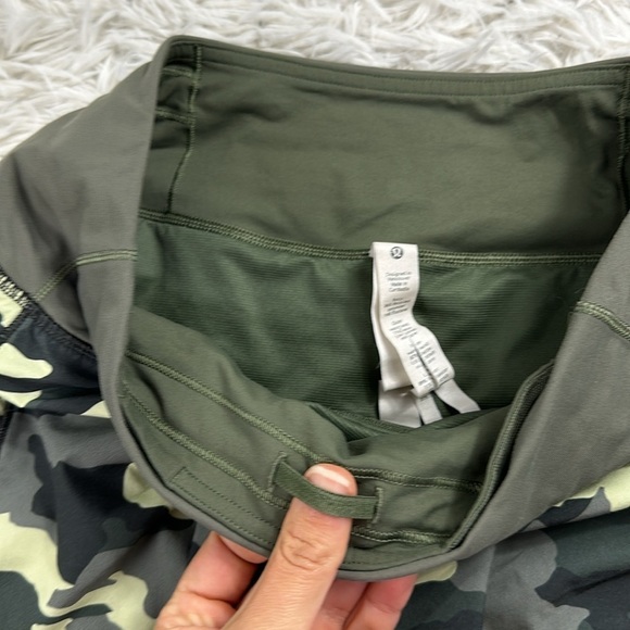 Lululemon Speed Up Short *4" Lined Updated Fit Heritage 365 Camo Crispin Green - Picture 2 of 8